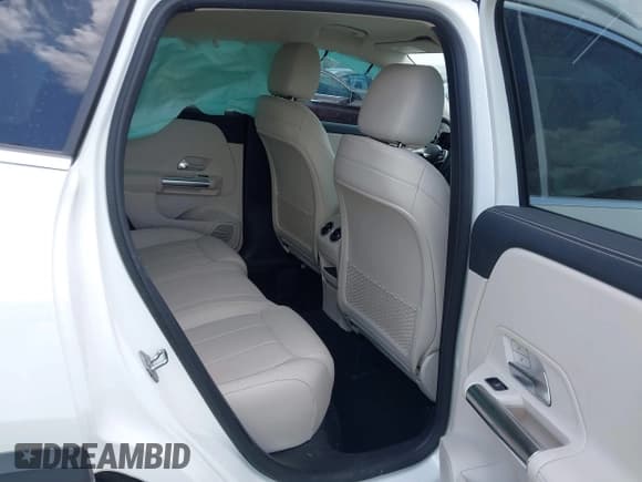 ✅ 2021 Mercedes-Benz GLA 250 • VIN: W1N4N4GB8MJ256638 • Lot: 42557615. Listed on IAAI with 50,876 mi. Free auction sales archive from the USA and detailed vehicle history report at DreamBid. Image 8.