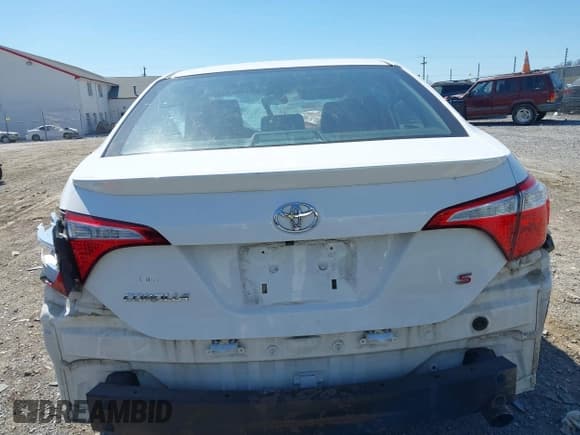 ✅ 2016 Toyota Corolla L • VIN: 2T1BURHE9GC743046 • Lot: 41900264. Listed on IAAI with 84,412 mi. Free auction sales archive from the USA and detailed vehicle history report at DreamBid. Image 16.