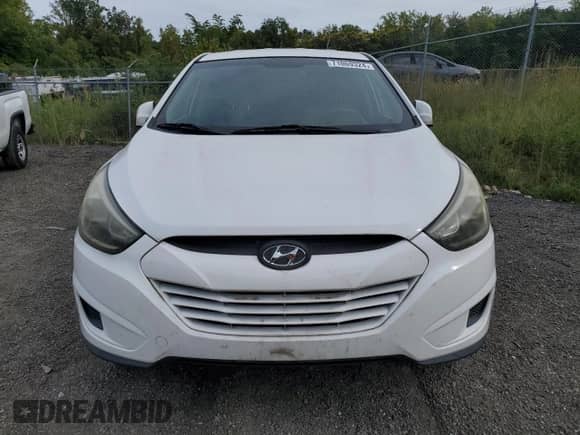 ✅ 2014 Hyundai Tucson GLS • VIN: KM8JT3AFXEU881799 • Lot: 71069324. Wystawiony na Copart z przebiegiem 141 998 mil mil. Skorzystaj z bezpłatnego archiwum sprzedaży aukcyjnych z USA i zobacz szczegółowy raport historii pojazdu na DreamBid. Zdjęcie 5.