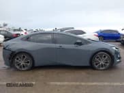 ✅ 2024 Toyota Prius LE • VIN: JTDADABUXR3009783 • Lot: 41789305. Wystawiony na IAAI z przebiegiem 46 091 mil. Bezpłatny archiwum sprzedaży aukcyjnych z USA i szczegółowy raport historii pojazdu na DreamBid. Zdjęcie 13.
