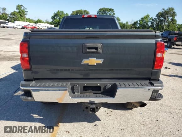 ✅ 2017 Chevrolet Silverado 2500HD LT • VIN: 1GC1KVEG7HF182029 • Lot: 62303215. Listed on Copart with 156,073 mi. Free auction sales archive from the USA and detailed vehicle history report at DreamBid. Image 6.