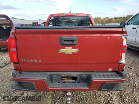 ✅ 2015 Chevrolet Colorado 4WD Z71 • VIN: 1GCGTCE38F1129942 • Лот: 72464803. Опубликован ранее на Copart с пробегом 142 334 миль. Бесплатный доступ к архиву аукционных продаж из США и подробный отчёт об истории автомобиля на DreamBid. Изображение 6.