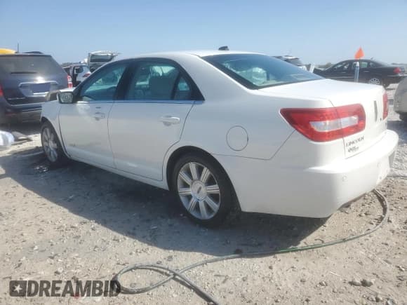 ✅ 2008 Lincoln MKZ • VIN: 3LNHM26T38R657757 • Лот: 81018065. Опубликован ранее на Copart с пробегом 101 501 миль. Бесплатный доступ к архиву аукционных продаж из США и подробный отчёт об истории автомобиля на DreamBid. Изображение 2.