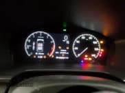 ✅ 2024 Honda CR-V EX • VIN: 7FARS4H47RE006011 • Lot: 89818845. Wystawiony na Copart z przebiegiem 34 395 mil. Bezpłatny archiwum sprzedaży aukcyjnych z USA i szczegółowy raport historii pojazdu na DreamBid. Zdjęcie 9.