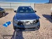 ✅ 2024 Volkswagen Tiguan SE R-Line Black • VIN: 3VV8B7AX6RM231031 • Lot: 93740495. Wystawiony na Copart z przebiegiem 12 329 mil. Bezpłatny archiwum sprzedaży aukcyjnych z USA i szczegółowy raport historii pojazdu na DreamBid. Zdjęcie 5.