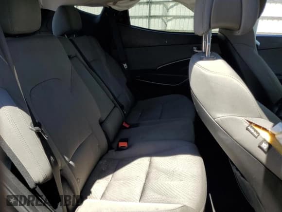 ✅ 2018 Hyundai Santa Fe 2.4L • VIN: 5NMZU3LB7JH091831 • Lot: 70108425. Listed on Copart with Not provided. Free auction sales archive from the USA and detailed vehicle history report at DreamBid. Image 11.