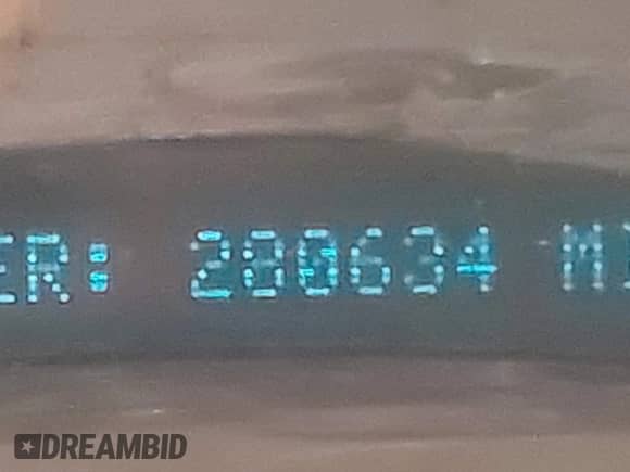 2006 Chevrolet Silverado 1500 LT1 z VIN 2GCEK13T461204941, wystawiony jako IAAI lot #42503740 z przebiegiem 280 634 mil mil oraz . Historia ofert i sprzedaży dostępna na DreamBid. Obrazek 15.