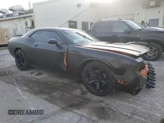 ✅ 2014 Dodge Challenger R/T Classic • VIN: 2C3CDYBT0EH247310 • Lot: 84737624. Wystawiony na Copart z przebiegiem Nie podano. Bezpłatny archiwum sprzedaży aukcyjnych z USA i szczegółowy raport historii pojazdu na DreamBid. Zdjęcie 4.