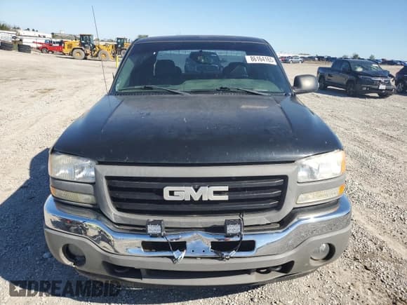 ✅ 2005 GMC Sierra 1500 Work Truck • VIN: 1GTEC19X35Z243940 • Лот: 86164165. Опубликован ранее на Copart с пробегом 43 962 миль. Бесплатный доступ к архиву аукционных продаж из США и подробный отчёт об истории автомобиля на DreamBid. Изображение 5.