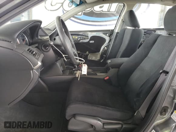 ✅ 2011 Honda Accord LX • VIN: 1HGCP2F37BA147825 • Lot: 91763905. Listed on Copart with 55,258 mi. Free auction sales archive from the USA and detailed vehicle history report at DreamBid. Image 7.