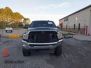 ✅ 2015 Ram 2500 Laramie • VIN: 3C6UR5NL4FG577780 • Lot: 43510612. Wystawiony na IAAI z przebiegiem 180 058 mil. Bezpłatny archiwum sprzedaży aukcyjnych z USA i szczegółowy raport historii pojazdu na DreamBid. Zdjęcie 13.