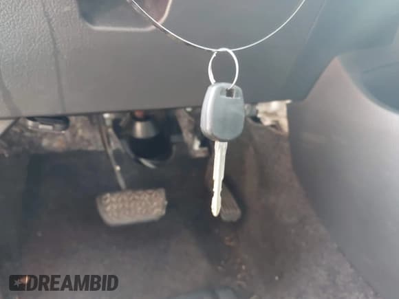 ✅ 2010 Toyota Yaris • VIN: JTDBT4K32A4072553 • Lot: 43350334. Wystawiony na IAAI z przebiegiem 173 280 mil. Bezpłatny archiwum sprzedaży aukcyjnych z USA i szczegółowy raport historii pojazdu na DreamBid. Zdjęcie 11.