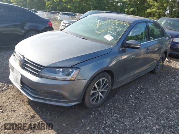 ✅ 2017 Volkswagen Jetta SE • VIN: 3VWB67AJ3HM313153 • Lot: 42620268. Listed on IAAI with Not provided. Free auction sales archive from the USA and detailed vehicle history report at DreamBid. Image 17.