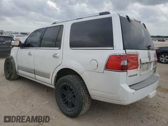✅ 2012 Lincoln Navigator • VIN: 5LMJJ2H5XCEL08435 • Лот: 53940495. Опубликован ранее на Copart с пробегом 210 679 миль. Бесплатный доступ к архиву аукционных продаж из США и подробный отчёт об истории автомобиля на DreamBid. Изображение 2.