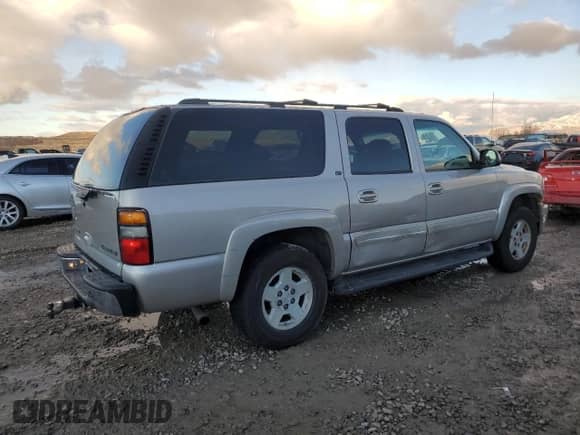 2004 Chevrolet Suburban LT с VIN 1GNFK16Z04J236994, выставлен на аукционе Copart как лот 82909954 с пробегом 198 425 миль миль и Списание • Salvage title. История ставок и продаж доступна на DreamBid. Изображение 3.