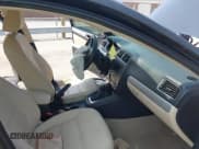 ✅ 2012 Volkswagen Jetta TDI • VIN: 3VWLL7AJ0CM321264 • Lot: 42278500. Listed on IAAI with 161,666 mi. Free auction sales archive from the USA and detailed vehicle history report at DreamBid. Image 5.