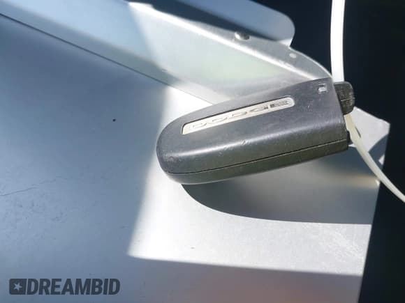 ✅ 2016 Jeep Grand Cherokee • VIN: 1C4RJEJM8GC321506 • Lot: 41969587. Listed on IAAI with 226,072 mi. Free auction sales archive from the USA and detailed vehicle history report at DreamBid. Image 11.