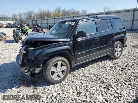 ✅ 2016 Jeep Patriot Sport • VIN: 1C4NJPBA7GD735157 • Lot: 53092685. Listed on Copart with 162,728 mi. Free auction sales archive from the USA and detailed vehicle history report at DreamBid. Image 1.
