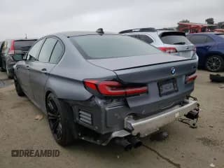 ✅ 2021 BMW M5 • VIN: WBS83CH03MCH09232 • Lot: 38920494. Wystawiony na Copart z przebiegiem 22 825 mil. Bezpłatny archiwum sprzedaży aukcyjnych z USA i szczegółowy raport historii pojazdu na DreamBid. Zdjęcie 2.