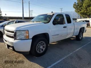 ✅ 2009 Chevrolet Silverado 1500 LT • VIN: 1GCEC29C09Z149328 • Lot: 46316015. Wystawiony na Copart z przebiegiem 235 402 mil. Bezpłatny archiwum sprzedaży aukcyjnych z USA i szczegółowy raport historii pojazdu na DreamBid. Zdjęcie 1.