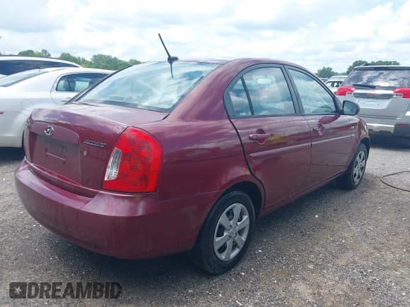 ✅ 2010 Hyundai Accent GLS • VIN: KMHCN4AC8AU472807 • Лот: 42879692. Опубликован ранее на IAAI с пробегом 129 807 миль. Бесплатный доступ к архиву аукционных продаж из США и подробный отчёт об истории автомобиля на DreamBid. Изображение 4.