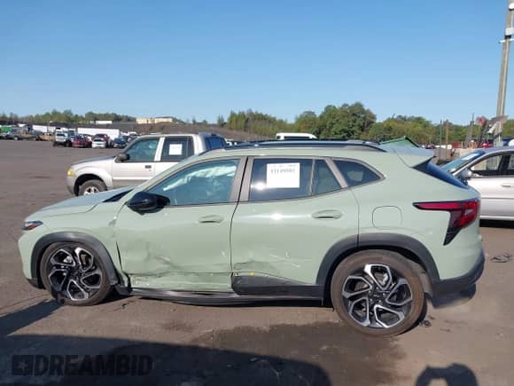 2024 Chevrolet Trax 2RS with VIN KL77LJE26RC103356, listed as a IAAI auction lot 43149501 with 29,777 mi miles and . Bid and sale history available at DreamBid. Image 14.