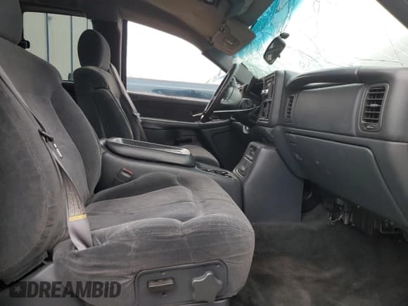 ✅ 2001 Chevrolet Silverado 1500 LS • VIN: 2GCEK19TX11143661 • Лот: 74285694. Опубликован ранее на Copart с пробегом 142 632 миль. Бесплатный доступ к архиву аукционных продаж из США и подробный отчёт об истории автомобиля на DreamBid. Изображение 7.