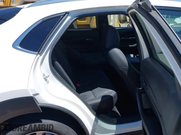 ✅ 2024 Mazda CX-30 S Preferred • VIN: 3MVDMBCM2RM617697 • Lot: 42142670. Listed on IAAI with Not provided. Free auction sales archive from the USA and detailed vehicle history report at DreamBid. Image 8.