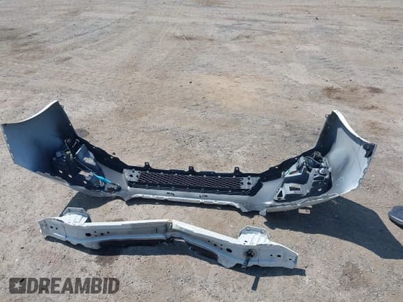 ✅ 2017 Subaru WRX STI • VIN: JF1VA2M64H9831592 • Lot: 42424726. Listed on IAAI with 90,595 mi. Free auction sales archive from the USA and detailed vehicle history report at DreamBid. Image 12.