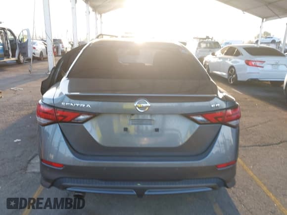 ✅ 2020 Nissan Sentra SR • VIN: 3N1AB8DV8LY266897 • Лот: 43221246. Опубликован ранее на IAAI с пробегом 45 421 миль. Бесплатный доступ к архиву аукционных продаж из США и подробный отчёт об истории автомобиля на DreamBid. Изображение 16.