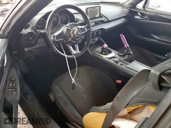 ✅ 2016 Mazda MX-5 Miata Club • VIN: JM1NDAC74G0113999 • Лот: 71912055. Опубликован ранее на Copart с пробегом 89 853 миль. Бесплатный доступ к архиву аукционных продаж из США и подробный отчёт об истории автомобиля на DreamBid. Изображение 8.