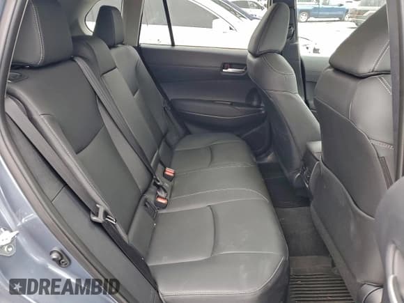 ✅ 2026 Toyota Corolla Cross XLE • VIN: 7MUDAABG0TV147943 • Lot: 95503835. Wystawiony na Copart z przebiegiem 1 865 mil. Bezpłatny archiwum sprzedaży aukcyjnych z USA i szczegółowy raport historii pojazdu na DreamBid. Zdjęcie 10.