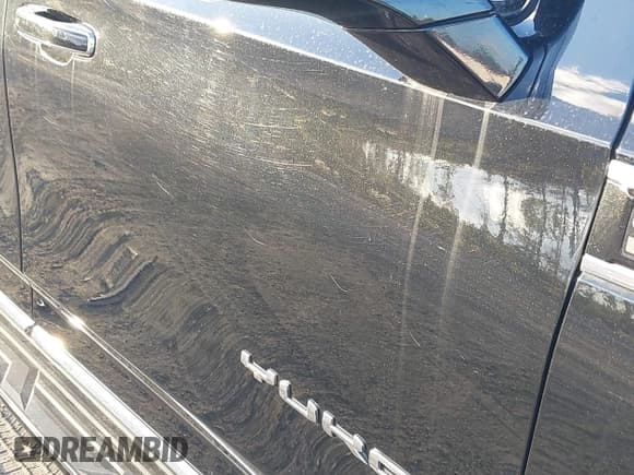 ✅ 2021 GMC Yukon SLT • VIN: 1GKS2BKD5MR253934 • Lot: 40993027. Listed on IAAI with 73,266 mi. Free auction sales archive from the USA and detailed vehicle history report at DreamBid. Image 6.