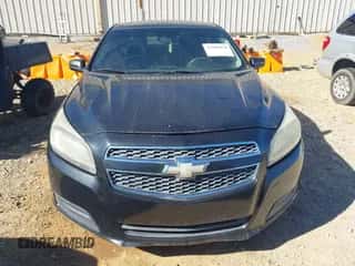 2013 Chevrolet Malibu LS z VIN 1G11B5SA7DF241468, wystawiony jako IAAI lot #43509030 z przebiegiem 229 497 mil mil oraz . Historia ofert i sprzedaży dostępna na DreamBid. Obrazek 6.