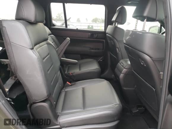 2024 Hyundai Santa Fe Calligraphy with VIN 5NMP5DGL7RH043139, listed as a Copart auction lot 82081945 with 13,959 mi miles and Salvage title. Bid and sale history available at DreamBid. Image 11.