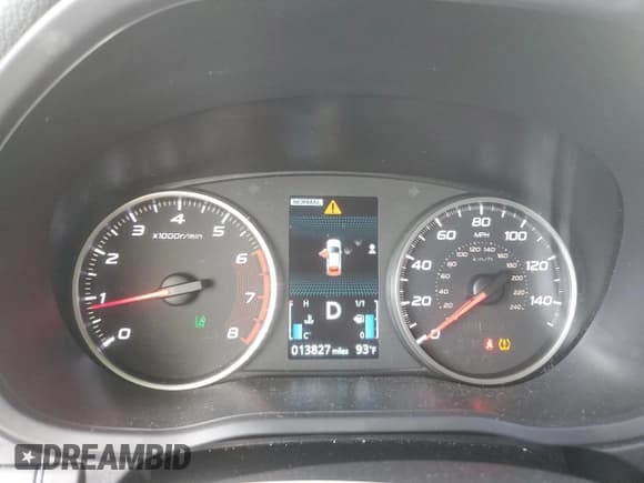 ✅ 2024 Mitsubishi Eclipse Cross LE • VIN: JA4ATVAA4RZ047728 • Lot: 83981035. Wystawiony na Copart z przebiegiem 13 827 mil. Bezpłatny archiwum sprzedaży aukcyjnych z USA i szczegółowy raport historii pojazdu na DreamBid. Zdjęcie 9.