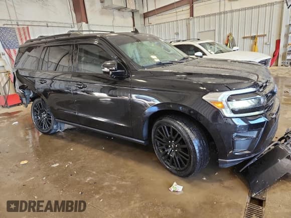 ✅ 2023 Ford Expedition Limited • VIN: 1FMJU2A82PEA24687 • Lot: 91823195. Listed on Copart with 28,836 mi. Free auction sales archive from the USA and detailed vehicle history report at DreamBid. Image 4.