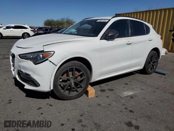 ✅ 2020 Alfa Romeo Stelvio Sport • VIN: ZASPAJANXL7C92464 • Lot: 67252875. Wystawiony na Copart z przebiegiem 75 671 mil. Bezpłatny archiwum sprzedaży aukcyjnych z USA i szczegółowy raport historii pojazdu na DreamBid. Zdjęcie 1.