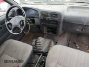 ✅ 1995 Nissan Frontier SE • VIN: 1N6HD16Y2SC445932 • Лот: 70150925. Опубликован ранее на Copart с пробегом 166 460 миль. Бесплатный доступ к архиву аукционных продаж из США и подробный отчёт об истории автомобиля на DreamBid. Изображение 8.