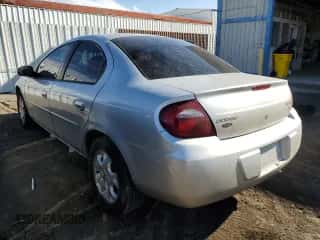 2003 Dodge Neon SXT z VIN 1B3ES56C33D103930, wystawiony jako Copart lot #50413565 z przebiegiem 123 629 mil mil oraz Szkoda całkowita • Salvage title. Historia ofert i sprzedaży dostępna na DreamBid. Obrazek 2.