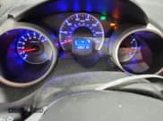 ✅ 2010 Honda Fit Sport • VIN: JHMGE8H40AS025541 • Lot: 80261805. Wystawiony na Copart z przebiegiem 106 210 mil. Bezpłatny archiwum sprzedaży aukcyjnych z USA i szczegółowy raport historii pojazdu na DreamBid. Zdjęcie 9.