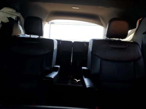 ✅ 2021 Ford Explorer Platinum • VIN: 1FM5K8HC1MGA67647 • Lot: 80132335. Wystawiony na Copart z przebiegiem 42 370 mil. Bezpłatny archiwum sprzedaży aukcyjnych z USA i szczegółowy raport historii pojazdu na DreamBid. Zdjęcie 10.