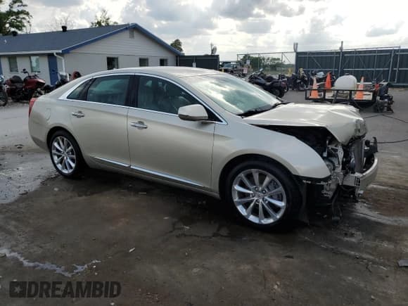 ✅ 2014 Cadillac XTS Luxury • VIN: 2G61M5S34E9121935 • Lot: 55068455. Wystawiony na Copart z przebiegiem 94 654 mil. Bezpłatny archiwum sprzedaży aukcyjnych z USA i szczegółowy raport historii pojazdu na DreamBid. Zdjęcie 4.