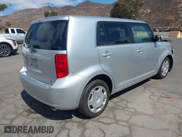 ✅ 2008 Scion xB • VIN: JTLKE50E281037841 • Лот: 43277976. Опубликован ранее на IAAI с пробегом 71 871 миль. Бесплатный доступ к архиву аукционных продаж из США и подробный отчёт об истории автомобиля на DreamBid. Изображение 4.