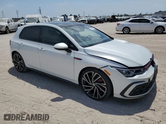 ✅ 2023 Volkswagen Golf GTI Autobahn • VIN: WVW6A7CD7PW120691 • Лот: 51098525. Опубликован ранее на Copart с пробегом 31 896 миль. Бесплатный доступ к архиву аукционных продаж из США и подробный отчёт об истории автомобиля на DreamBid. Изображение 4.
