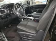 ✅ 2017 Nissan Titan SV • VIN: 1N6AA1F22HN553230 • Лот: 71956354. Опубликован ранее на Copart с пробегом Не указан. Бесплатный доступ к архиву аукционных продаж из США и подробный отчёт об истории автомобиля на DreamBid. Изображение 7.