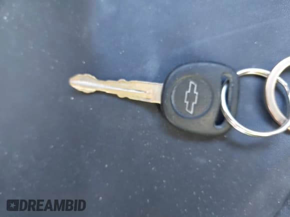 ✅ 2002 Chevrolet S-10 LS • VIN: 1GCCS145428101825 • Лот: 42968333. Опубликован ранее на IAAI с пробегом 149 371 миль. Бесплатный доступ к архиву аукционных продаж из США и подробный отчёт об истории автомобиля на DreamBid. Изображение 11.