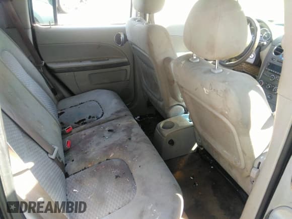 ✅ 2007 Chevrolet HHR LS • VIN: 3GNDA13D97S526057 • Lot: 37012705. Listed on IAAI with Not provided. Free auction sales archive from the USA and detailed vehicle history report at DreamBid. Image 8.