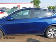 ✅ 2023 Tesla Model Y Long Range • VIN: 7SAYGDEE0PF671726 • Lot: 42393616. Wystawiony na IAAI z przebiegiem Nie podano. Bezpłatny archiwum sprzedaży aukcyjnych z USA i szczegółowy raport historii pojazdu na DreamBid. Zdjęcie 14.