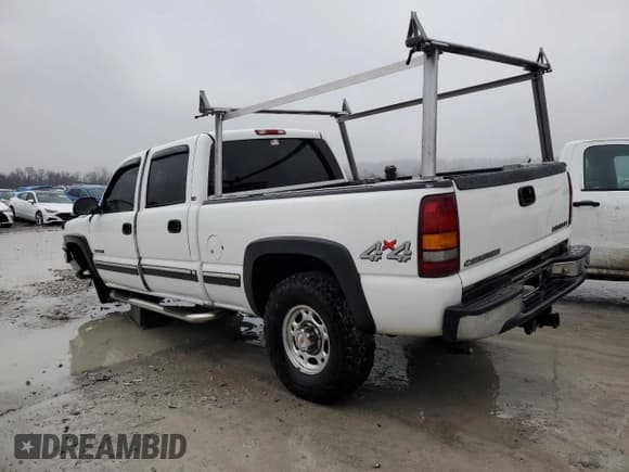 ✅ 2001 Chevrolet Silverado 2500HD LS • VIN: 1GCHK23U81F213333 • Lot: 43536335. Wystawiony na Copart z przebiegiem 245 017 mil. Bezpłatny archiwum sprzedaży aukcyjnych z USA i szczegółowy raport historii pojazdu na DreamBid. Zdjęcie 2.